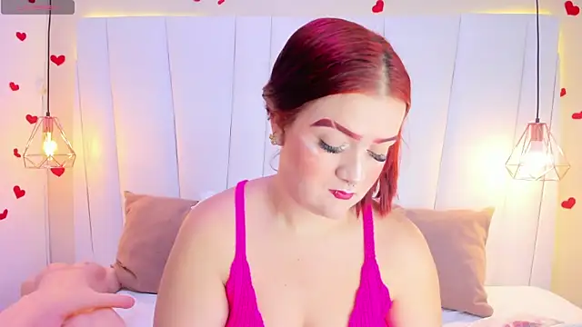 Snapshot of MelanieKlaus chatting on 11-25-25, 11:32 MelanieKlaus online show from 11-25-25, 11:32