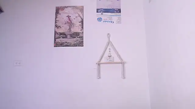 yungelitamor  online show from 03-07-25, 08:34