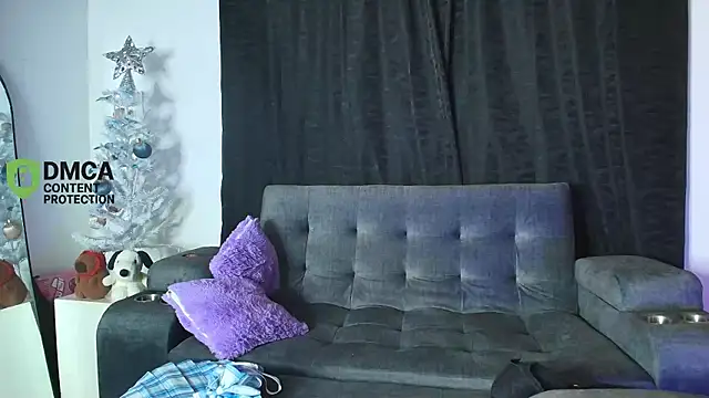 yungelitamor  online show from 01-06-26, 05:00