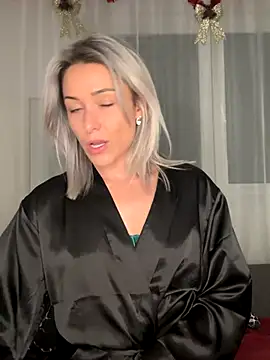 Snapshot of petrouchkaaa_ chatting on 12-04-25, 08:50 petrouchkaaa online show from 12-04-25, 08:50