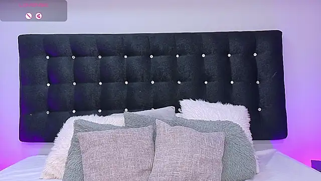 charlotteeruss online show from 01-31-25, 09:59