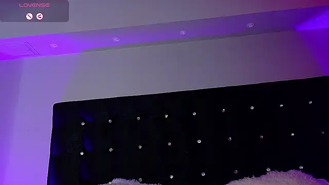 charlotteeruss online show from 02-09-25, 09:17