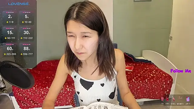 Snapshot of LeyylaStoone chatting on 03-14-25, 07:26 LeyylaStoone online show from 03-14-25, 07:26