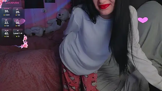 Amanda Tender online show from 11-26-25, 12:22