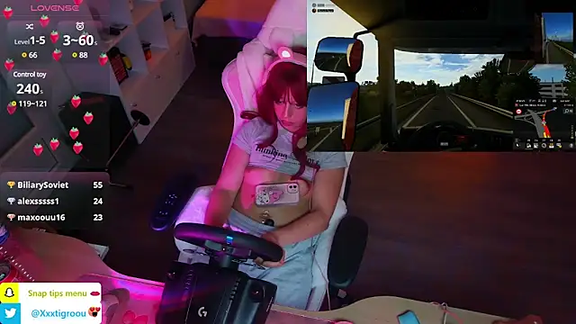 PetiteAngel666 online show from 01-06-25, 09:19