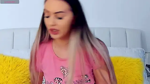 AllisonSweets online show from 01-19-25, 01:22