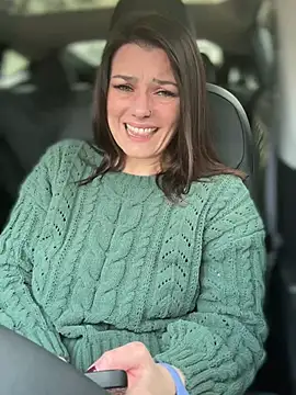 Snapshot of LadyLena1 chatting on 12-23-24, 05:43 LadyLena1 online show from 12-23-24, 05:43