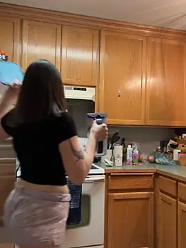 Snapshot of LadyLena1 chatting on 01-04-25, 02:56 LadyLena1 online show from 01-04-25, 02:56