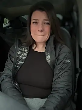 Snapshot of LadyLena1 chatting on 01-10-25, 04:41 LadyLena1 online show from 01-10-25, 04:41