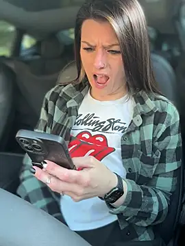 Snapshot of LadyLena1 chatting on 01-24-25, 11:45 LadyLena1 online show from 01-24-25, 11:45