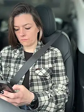 Snapshot of LadyLena1 chatting on 02-21-25, 06:59 LadyLena1 online show from 02-21-25, 06:59