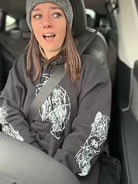 Snapshot of LadyLena1 chatting on 10-10-25, 06:40 LadyLena1 online show from 10-10-25, 06:40