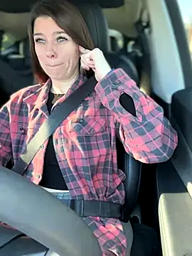 Snapshot of LadyLena1 chatting on 11-30-25, 06:12 LadyLena1 online show from 11-30-25, 06:12