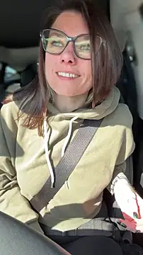 LadyLena1 online show from 03-26-26, 05:51