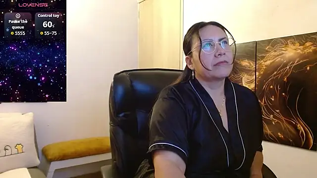 Snapshot of amalia_brunette chatting on 01-08-26, 12:57 amalia brunette online show from 01-08-26, 12:57