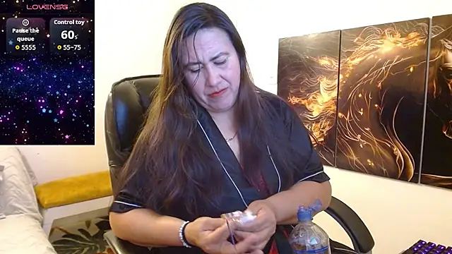 Snapshot of amalia_brunette chatting on 01-16-26, 12:58 amalia brunette online show from 01-16-26, 12:58