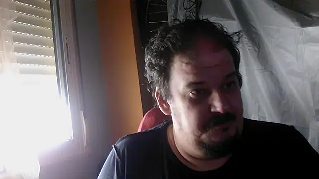 porkorossy online show from 10-04-25, 08:12