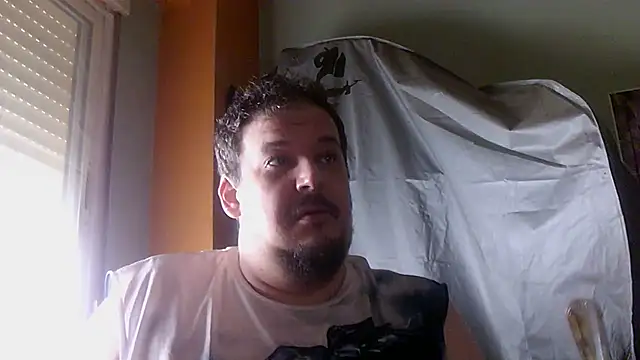 Snapshot of porkorossy chatting on 04-30-26, 07:58 porkorossy online show from 04-30-26, 07:58