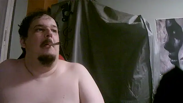 Snapshot of porkorossy chatting on 06-07-26, 01:43 porkorossy online show from 06-07-26, 01:43