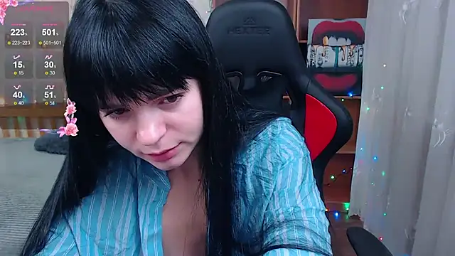 JuicyJess online show from 12-15-25, 11:53