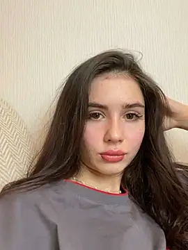 SofiaLaLight online show from 01-11-25, 06:45