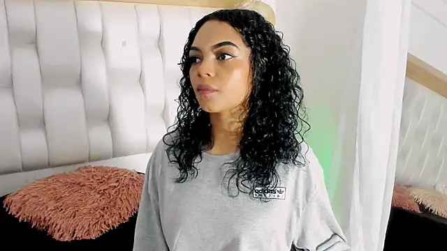 BeckyRusso online show from 01-19-25, 12:06