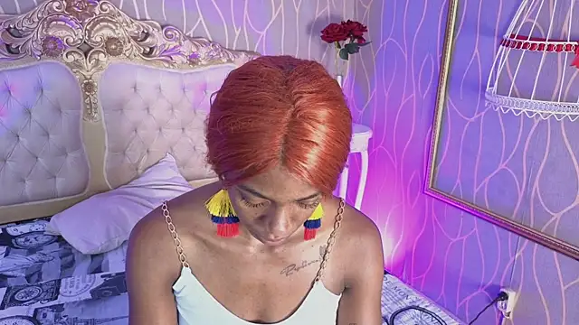 Shanelle   online show from 07-07-26, 01:59