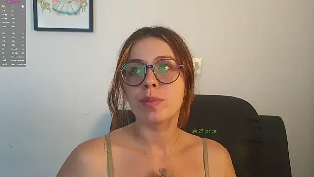 Snapshot of irinasweet27 chatting on 01-18-25, 12:57 irinasweet27 online show from 01-18-25, 12:57