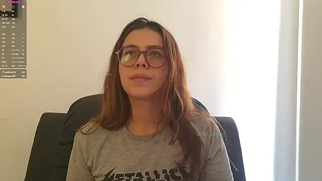 Snapshot of irinasweet27 chatting on 01-19-25, 04:46 irinasweet27 online show from 01-19-25, 04:46