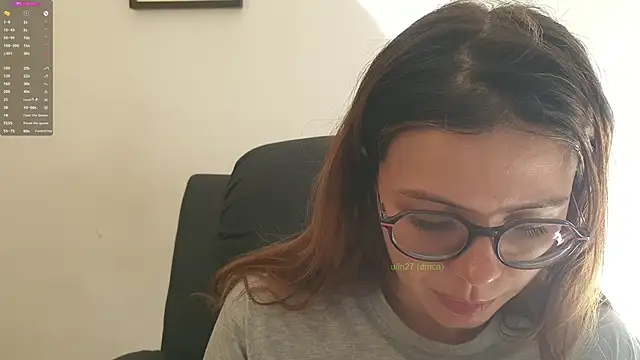 Snapshot of irinasweet27 chatting on 02-06-25, 02:04 irinasweet27 online show from 02-06-25, 02:04