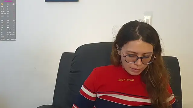 Snapshot of irinasweet27 chatting on 02-08-25, 01:22 irinasweet27 online show from 02-08-25, 01:22