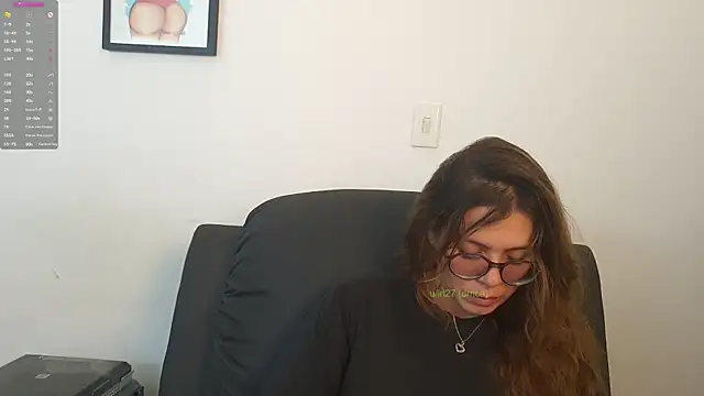 Snapshot of irinasweet27 chatting on 03-07-25, 09:40 irinasweet27 online show from 03-07-25, 09:40