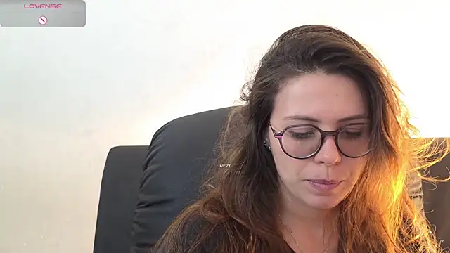 Snapshot of irinasweet27 chatting on 09-21-25, 12:01 irinasweet27 online show from 09-21-25, 12:01