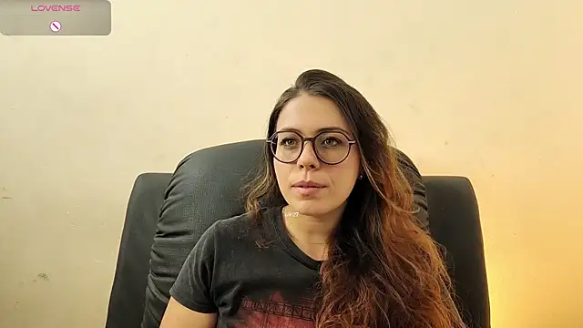 Snapshot of irinasweet27 chatting on 11-09-25, 03:54 irinasweet27 online show from 11-09-25, 03:54