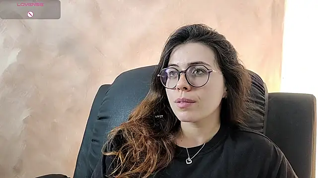 Snapshot of irinasweet27 chatting on 11-28-25, 01:52 irinasweet27 online show from 11-28-25, 01:52