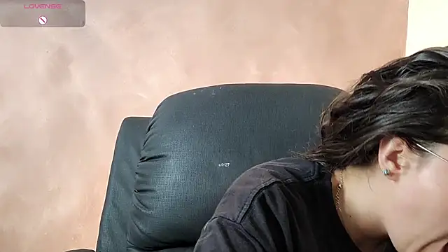 Snapshot of irinasweet27 chatting on 12-05-25, 01:58 irinasweet27 online show from 12-05-25, 01:58