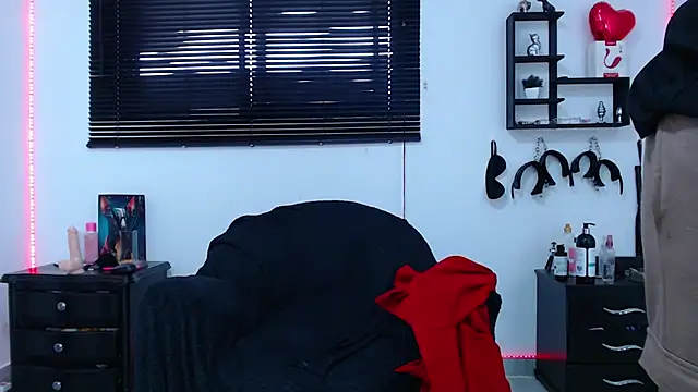 KinkyAllisonSub online show from 02-22-25, 09:15