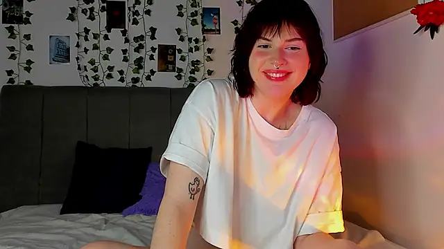 Snapshot of miss_Lizzy chatting on 12-06-24, 04:47 miss Lizzy online show from 12-06-24, 04:47