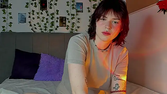 Snapshot of miss_Lizzy chatting on 12-09-24, 01:07 miss Lizzy online show from 12-09-24, 01:07