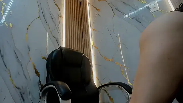 AngelaLinaresx69 online show from 04-24-26, 08:33