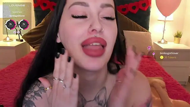 Snapshot of missAngellina chatting on 03-04-25, 01:55 missAngellina online show from 03-04-25, 01:55