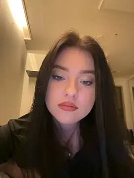 Angela Fosterr online show from 02-05-26, 06:23