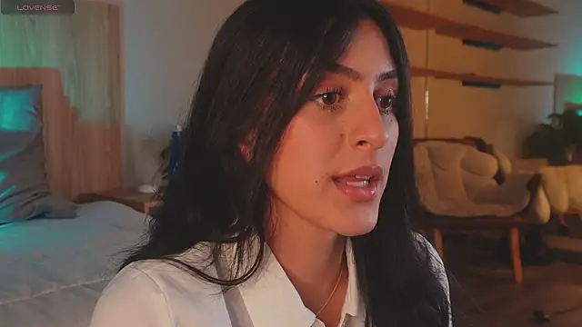 afrodita  25 online show from 03-05-25, 02:57