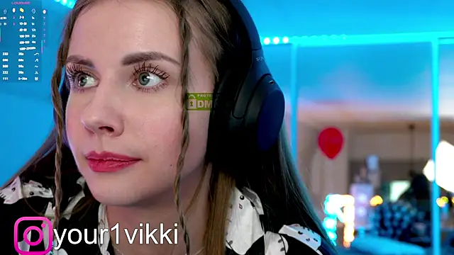 Vikki Cheese online show from 02-22-25, 07:25