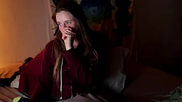 Snapshot of xxpixeyxx chatting on 03-16-25, 12:22 xxpixeyxx online show from 03-16-25, 12:22