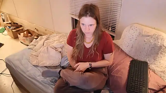 Snapshot of xxpixeyxx chatting on 09-26-25, 09:13 xxpixeyxx online show from 09-26-25, 09:13