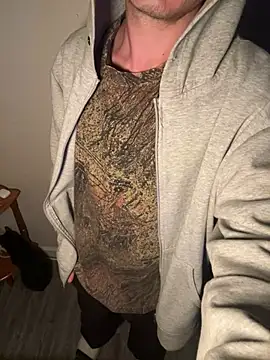 demonslayerr999 online show from 01-27-25, 06:52