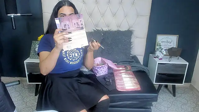 Andrys  online show from 02-20-25, 07:19