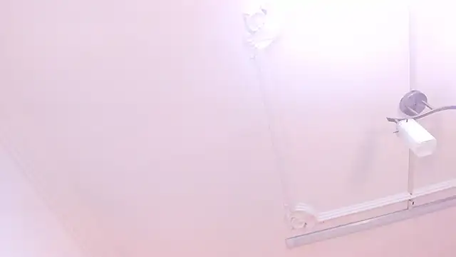 JulietaHazze online show from 02-14-25, 07:23