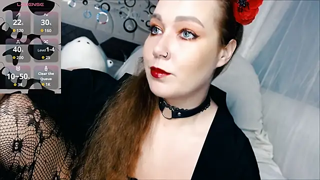 tia meow online show from 10-30-25, 07:25